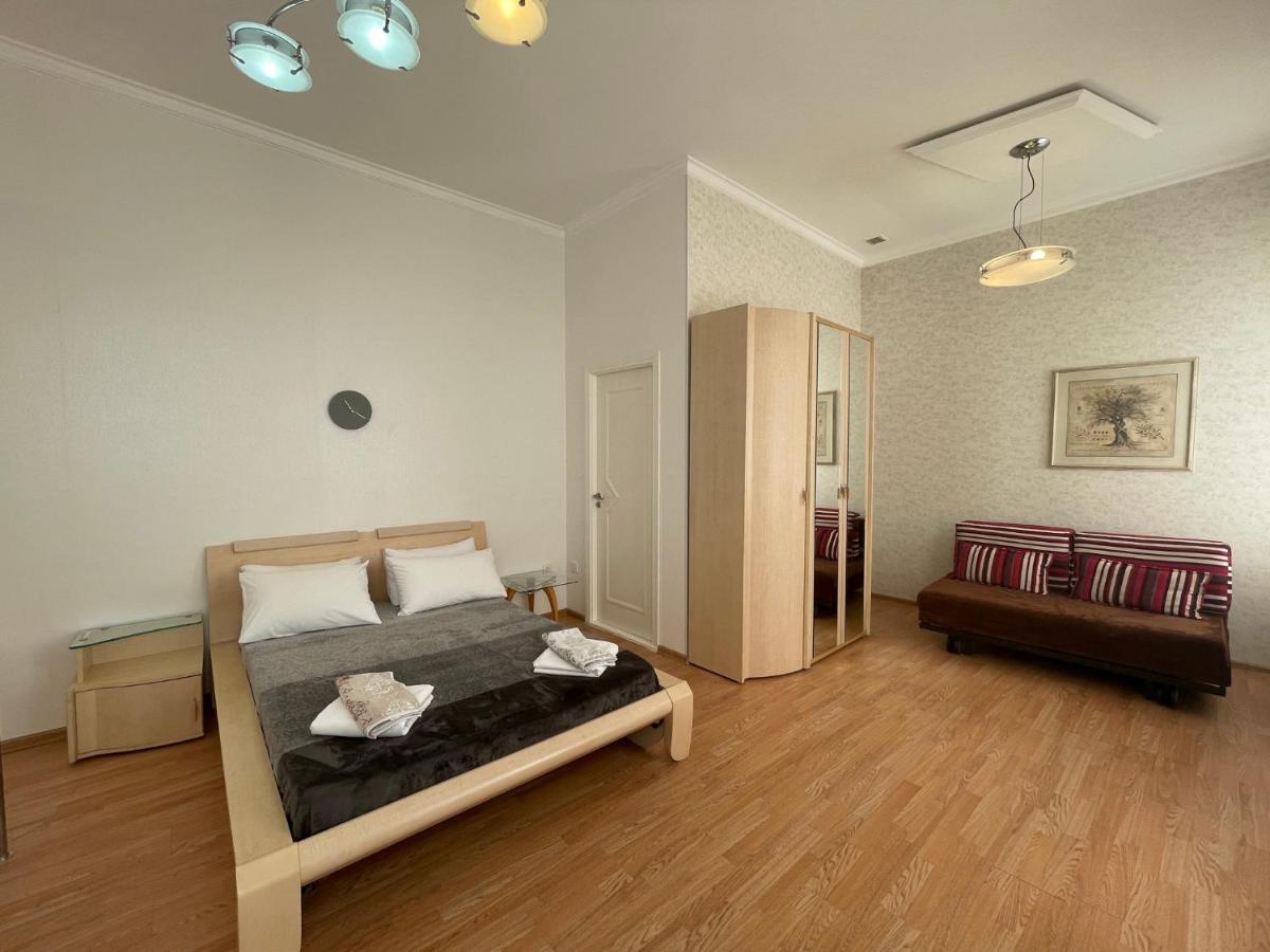 Gloriya Apartment Bakoe Buitenkant foto